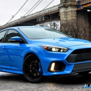 2016-Ford-Focu-RS-126-876x535.jpg