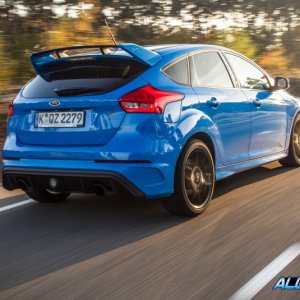 2016-Ford-Focus-RS-108-876x535.jpg