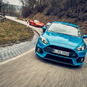 BMW-M2-vs-Ford-Focus-RS-vs-Porsche-718-Boxster-S-06.jpg